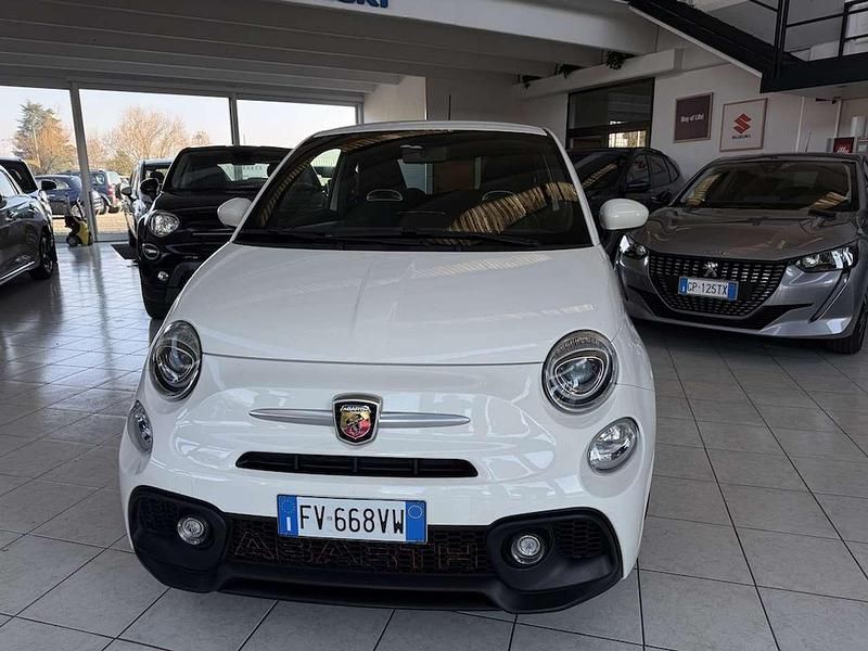 Usata Abarth 595 144 CV (105 kW) 2019 Bianco Utilitaria