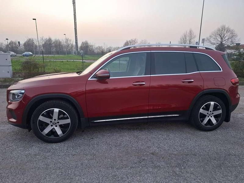 Usata Mercedes GLB220 190 CV (139 kW) 2023 Rosso SUV