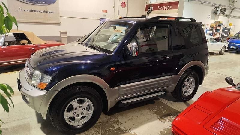 Usata Mitsubishi Pajero 160 CV (117 kW) 2002 Blu petrolio SUV