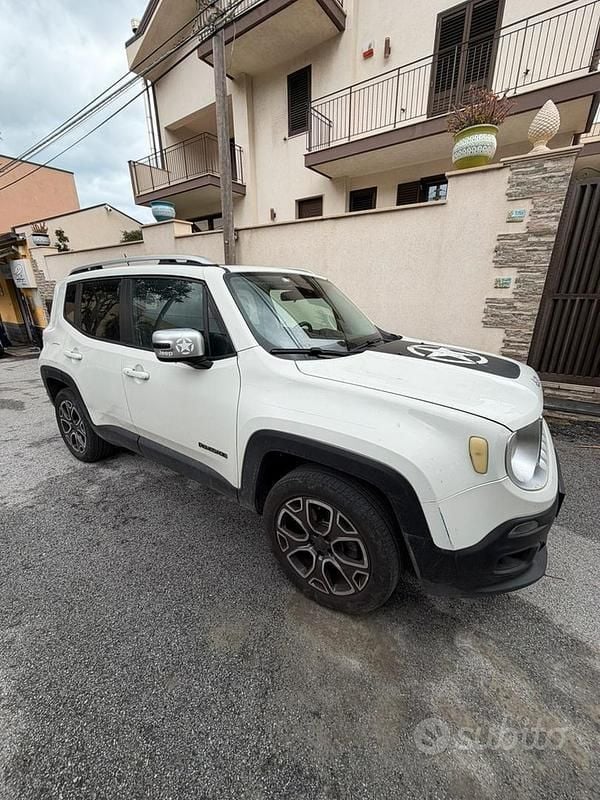 Usata Jeep Renegade Limited 140 CV (102 kW) 2015 Bianco SUV