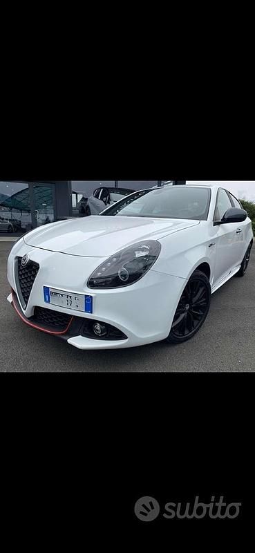 Usata Alfa Romeo Giulietta 150 CV (110 kW) 2016 Bianco Utilitaria
