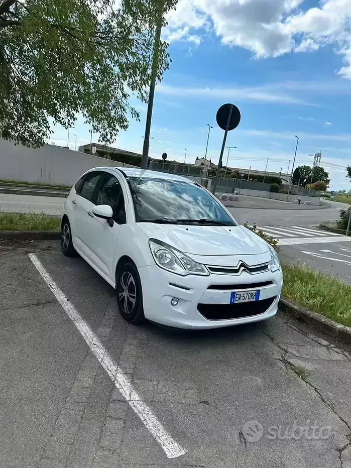 Usata Citroën C3 82 CV (60 kW) 2014 Bianco Berlina