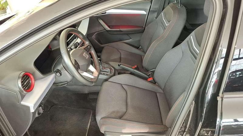 Usata Seat Ibiza FR 95 CV (69 kW) 2025 Nero met Utilitaria