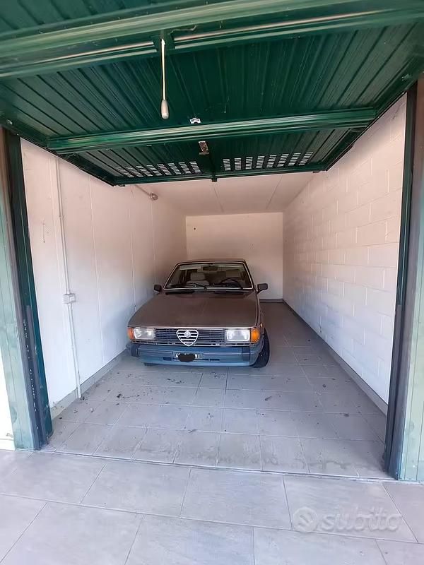 Usata Alfa Romeo Giulietta 95 CV (69 kW) 1981 Berlina