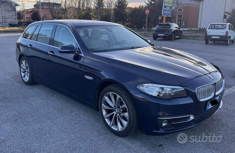Usata BMW 520 230 CV (169 kW) 2013 Blu Station wagon