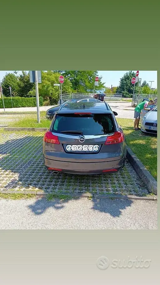 Usata Opel Insignia 2009 Grigio Berlina