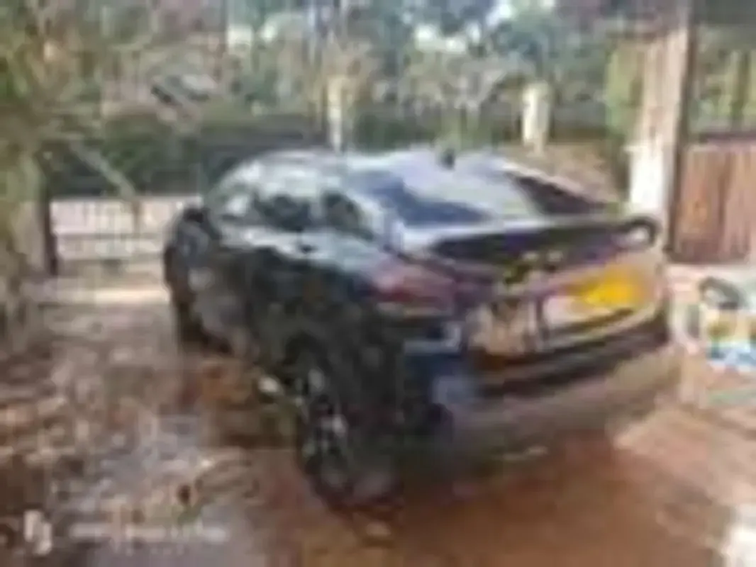 Usata Citroën C4 Feel 131 CV (96 kW) 2023 Nero SUV