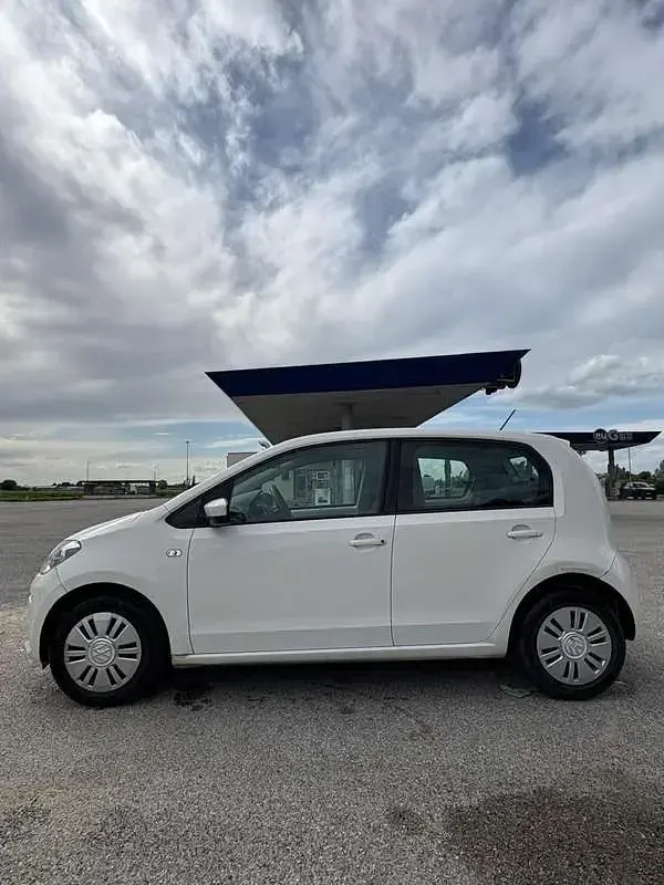 Usata VW up! Move 60 CV (44 kW) 2015 Bianco Utilitaria