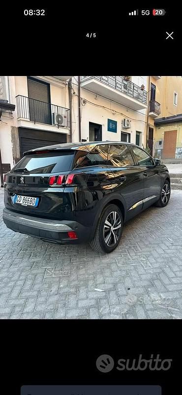 Usata Peugeot 3008 Business-Line 131 CV (96 kW) 2020 Nero SUV