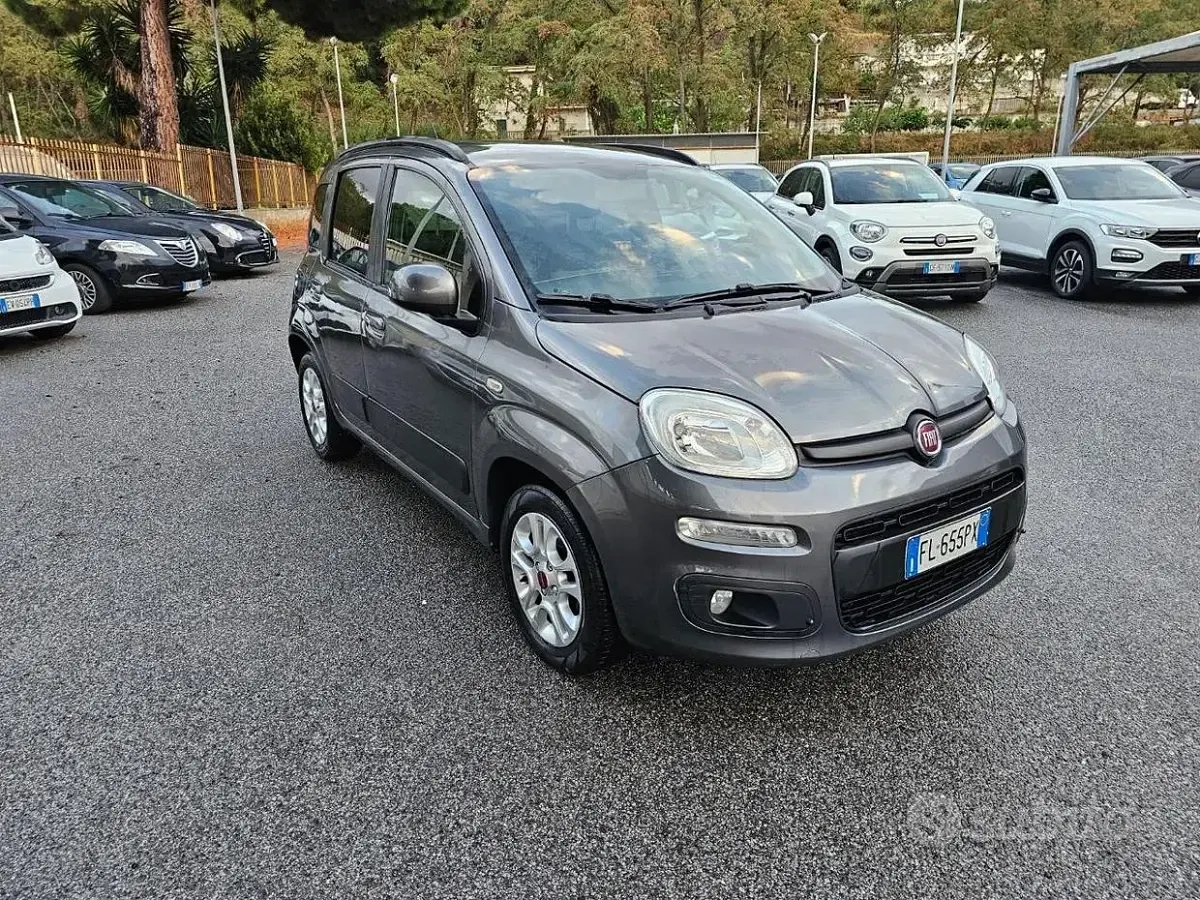 Usata Fiat Panda Lounge 84 CV (61 kW) 2017 Grigio Utilitaria