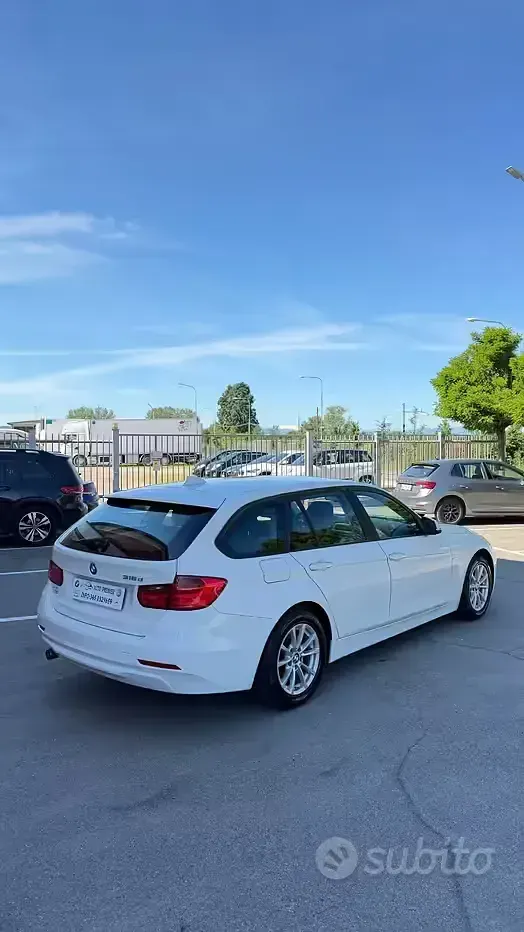 Begagnad BMW 316 Efficient Dynamics 116 HK (85 kW) 2015 Vit Kombi
