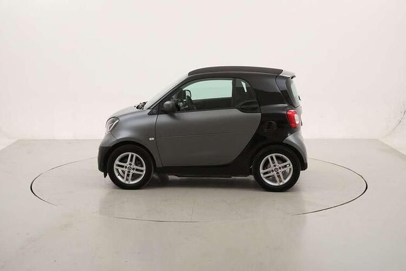 Usata Smart ForTwo Coupé Pure 41 kW (56 CV) 2022 Grigio Utilitaria
