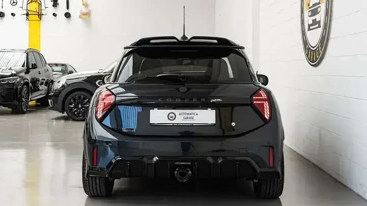 Usata Mini John Cooper Works 231 CV (169 kW) 2025 Nero Utilitaria