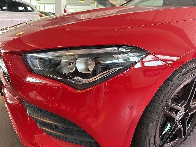 Usata Mercedes CLA200 Shooting Brake Executive 150 CV (110 kW) 2019 Rosso Station wagon