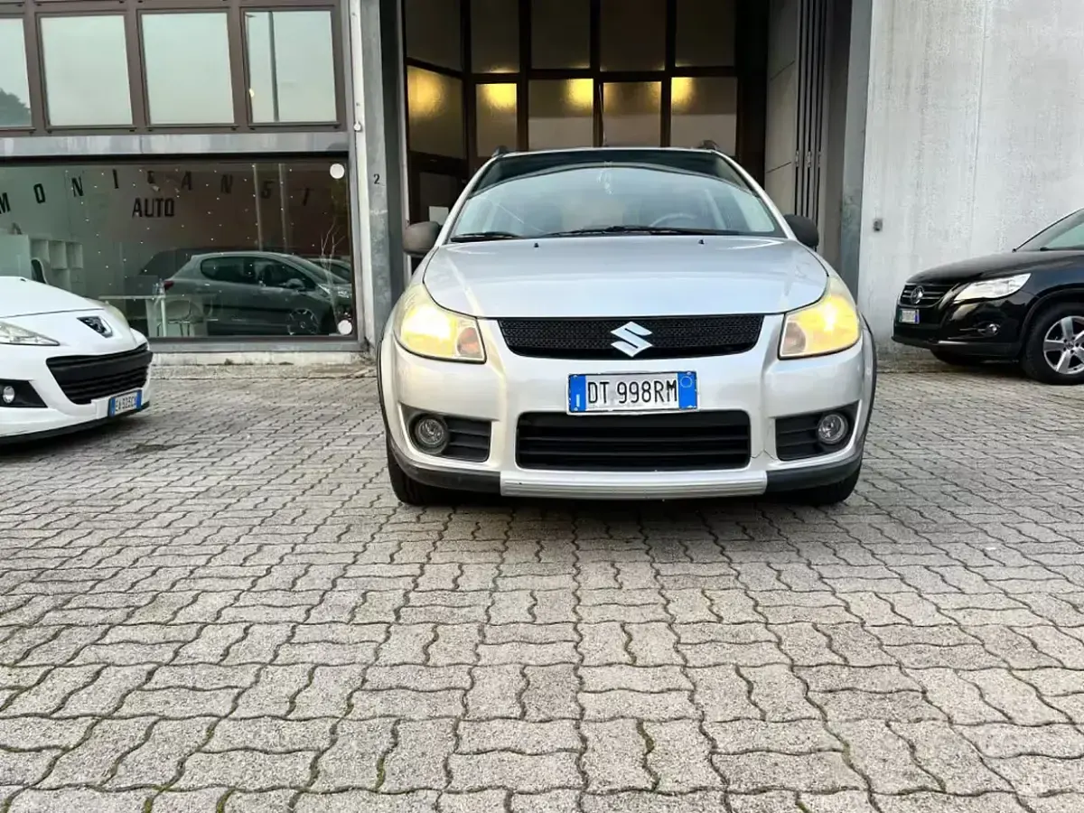 Usata Suzuki SX4 90 CV (66 kW) 2009 Grigio SUV