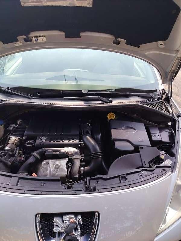 Usata Peugeot 207 90 CV (66 kW) 2007 Berlina