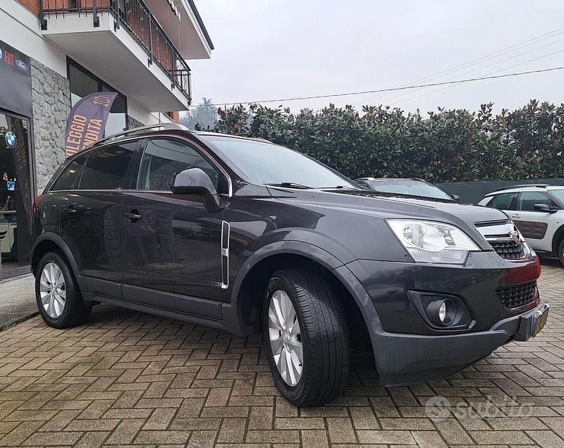 Usata Opel Antara 163 CV (119 kW) 2015 Nero SUV