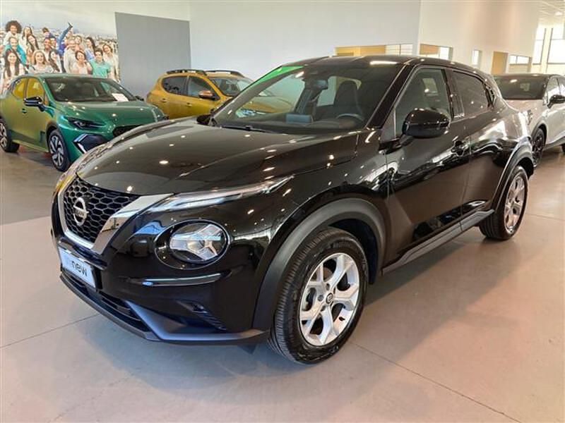Usata Nissan Juke N-Connecta 114 CV (83 kW) 2022 Nero SUV