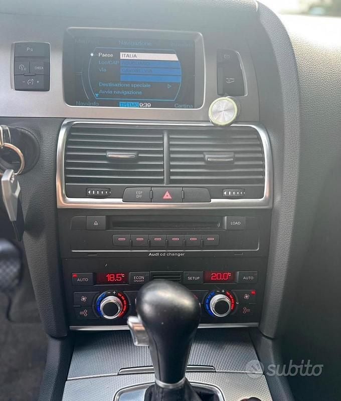 Usata Audi Q7 S-Line 233 CV (171 kW) 2007 Grigio SUV