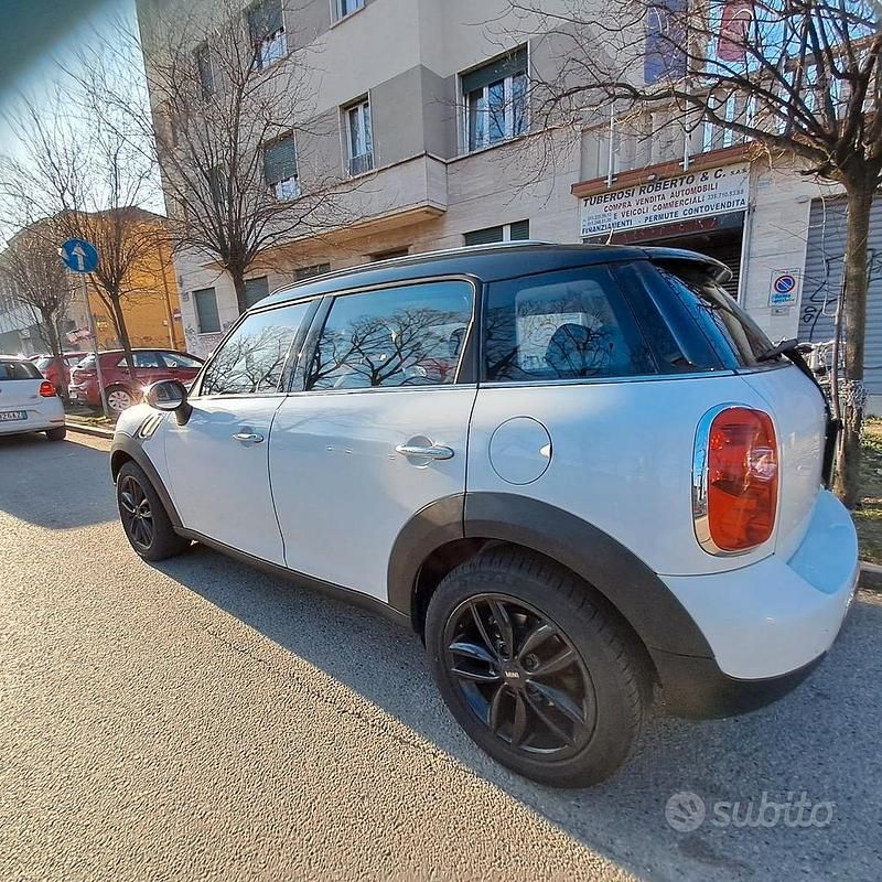 Usata Mini Cooper D Countryman 2011 Bianco SUV