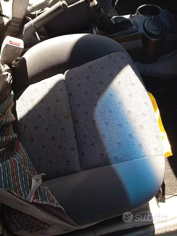 Usata Hyundai Getz 66 CV (48 kW) 2003 Grigio Utilitaria