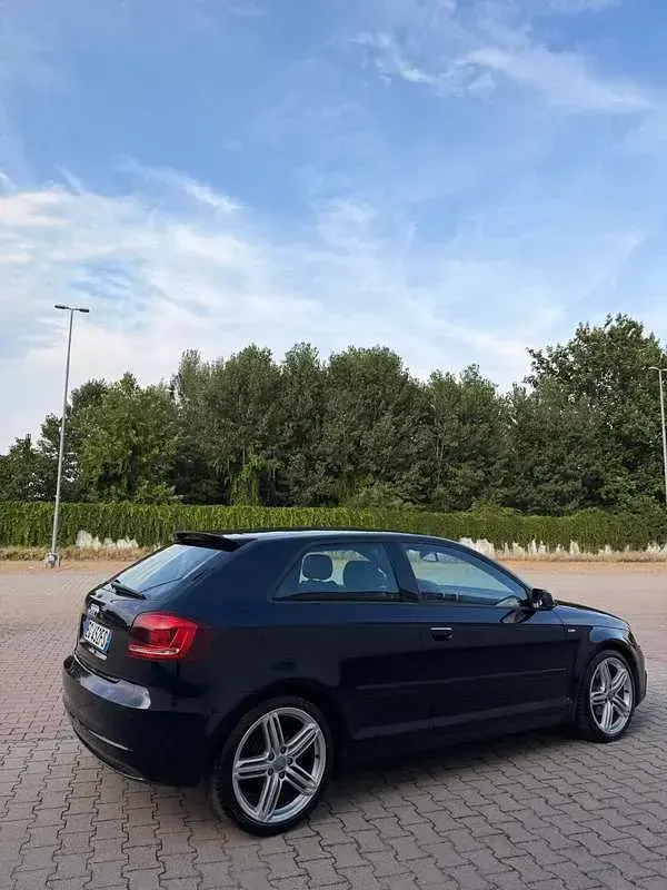 Usata Audi A3 Attraction 140 CV (102 kW) 2011 Utilitaria