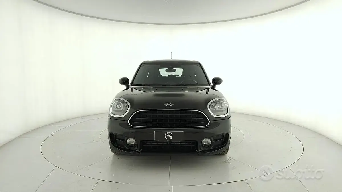 Usata Mini Countryman 116 CV (85 kW) 2018 Nero SUV