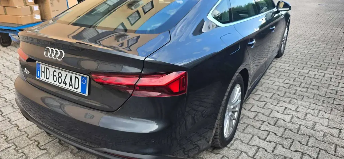 Usata Audi A5 Sportback Business 136 CV (100 kW) 2021 Grigio Utilitaria