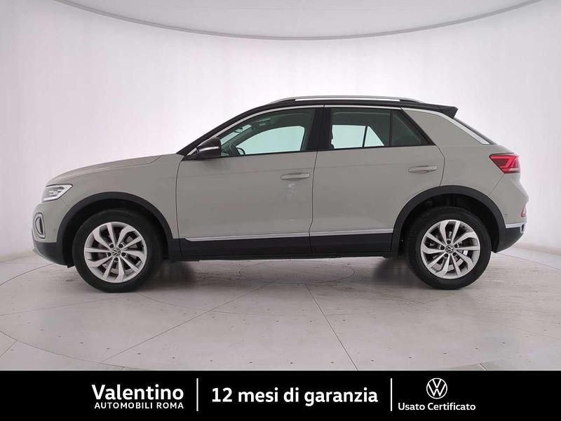 Usata VW T-Roc Style 110 CV (80 kW) 2023 Beige SUV