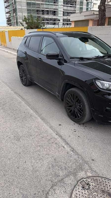Usata Jeep Compass 131 CV (96 kW) 2022 Nero SUV