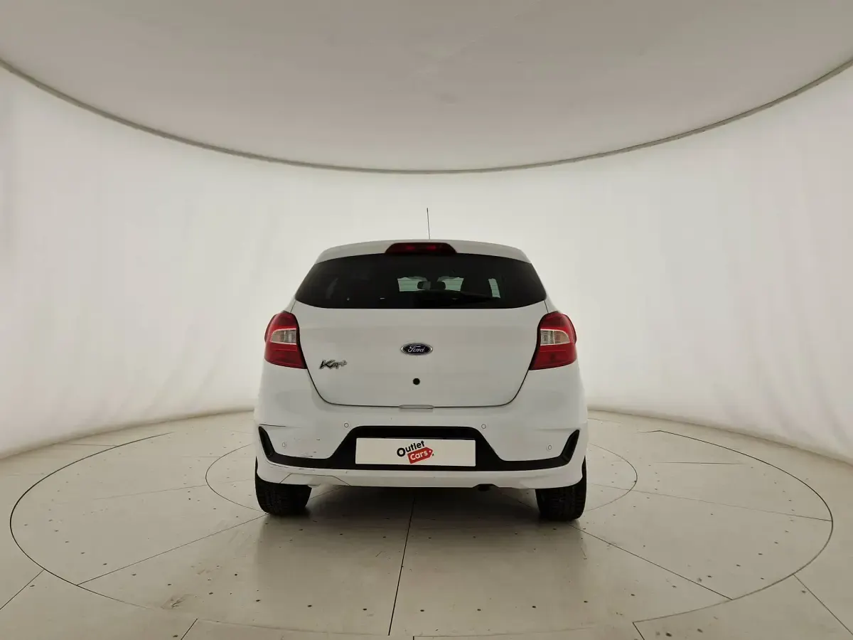 Usata Ford Ka Plus Ultimate 85 CV (62 kW) 2019 Bianco Utilitaria