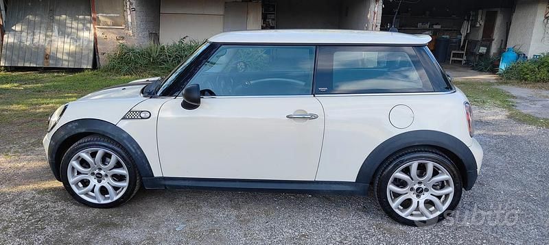 Usata Mini ONE 95 CV (69 kW) 2009 Bianco Utilitaria