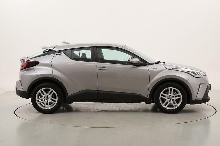 Begagnad Toyota C-HR Business Edition 122 HK (89 kW) 2022 SUV