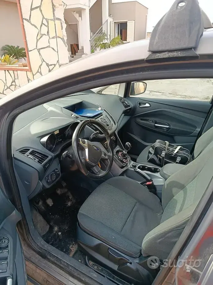Usata Ford C-MAX 115 CV (84 kW) 2013 Monovolume
