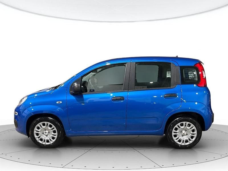 Nuova Fiat Panda Pop 70 CV (51 kW) 2025 Blu Berlina