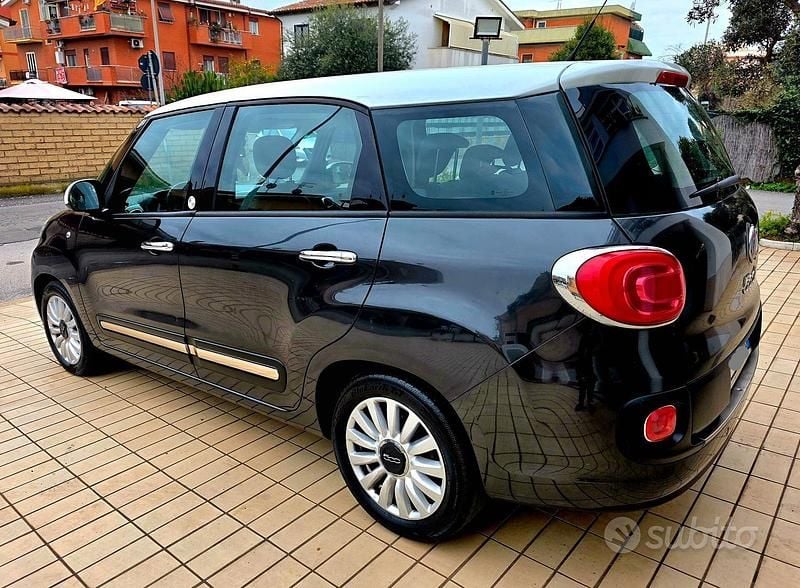 Usata Fiat 500L Living 105 CV (77 kW) 2014 Nero Monovolume