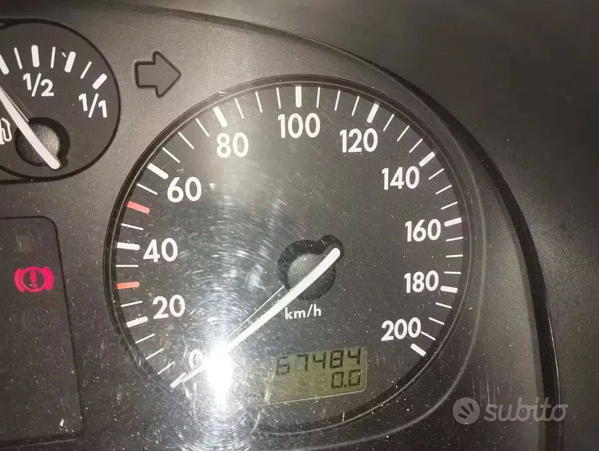 Usata VW Polo 75 CV (55 kW) 1998 Rosso Utilitaria