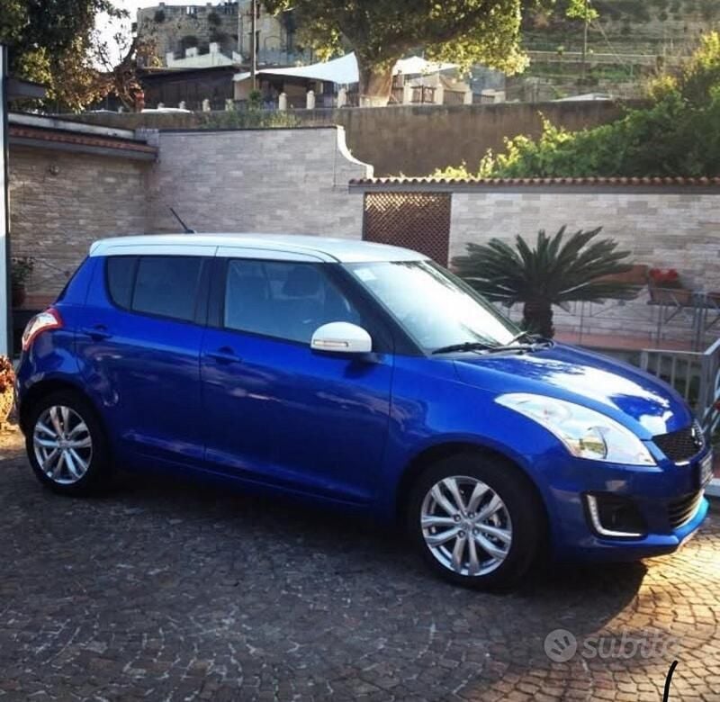 Blu Usata 2014 Suzuki Swift Cool Due volumi | 7900 € (Buon prezzo) - Immagine 1/1