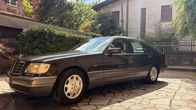 Usata Mercedes S320 SE 190 CV (139 kW) 1995 Grigio Berlina