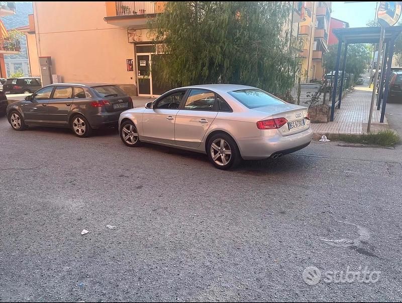 Usata Audi A4 2011 Grigio Berlina