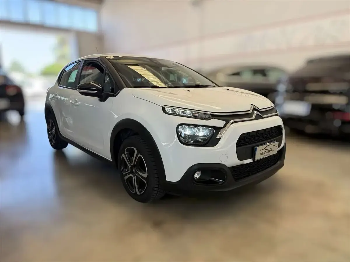 Usata Citroën C3 Feel 102 CV (75 kW) 2022 Bianco Utilitaria