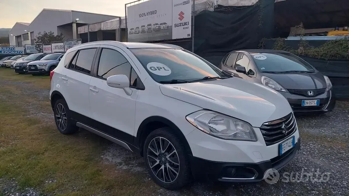 Usata Suzuki SX4 S-Cross Cool 120 CV (88 kW) 2016 Bianco SUV