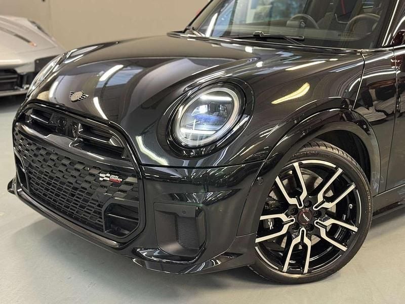 Usata Mini John Cooper Works 204 CV (150 kW) 2025 Midnight black Utilitaria