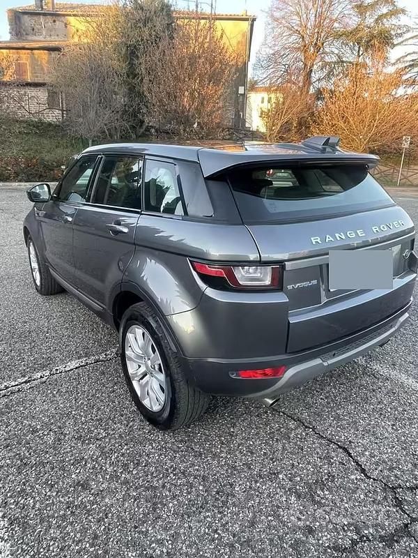 Usata Land Rover Range Rover evoque HSE Dynamic 150 CV (110 kW) 2016 Grigio SUV