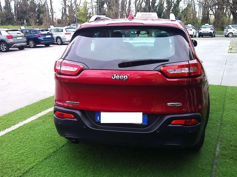 Usata Jeep Cherokee Longitude 140 CV (102 kW) 2014 Rosso SUV