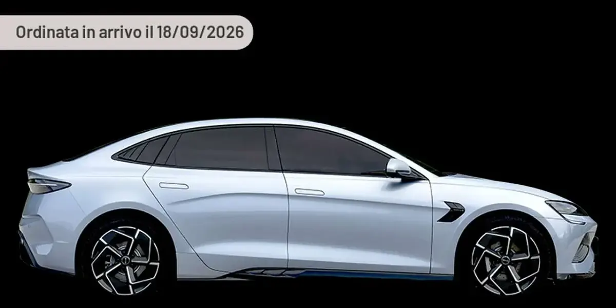 Nuova BYD Seal 144 kW (197 CV) 2025 Argento Berlina