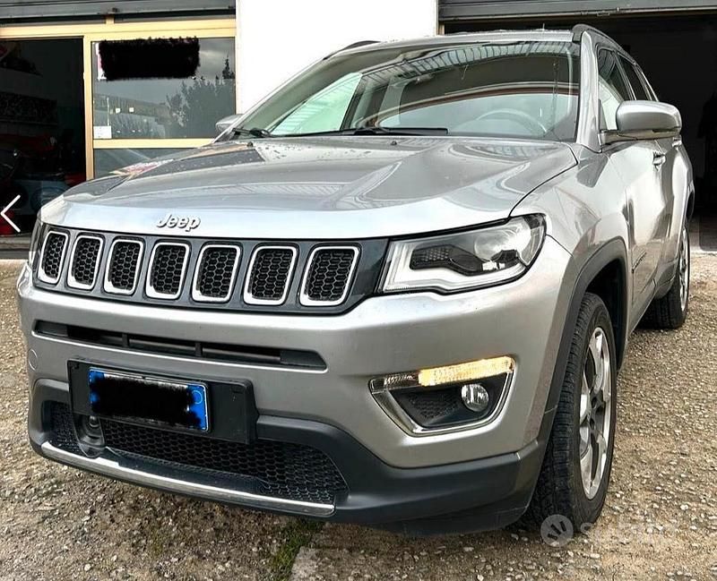 Usata Jeep Compass 170 CV (125 kW) 2017 Grigio SUV