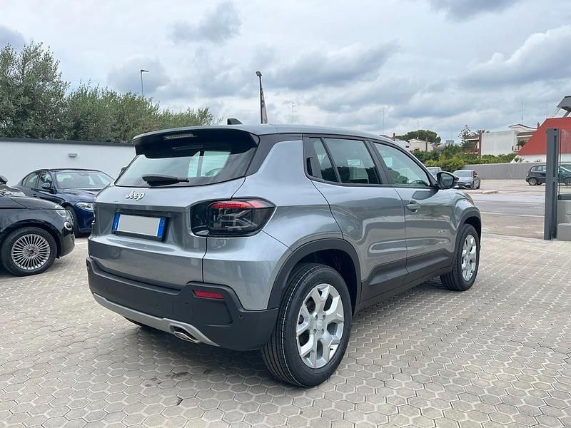 Nuova Jeep Avenger Altitude 101 CV (74 kW) 2025 Grigio SUV