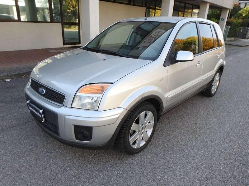 Usata Ford Fusion Collection 80 CV (58 kW) 2006 Argento Berlina