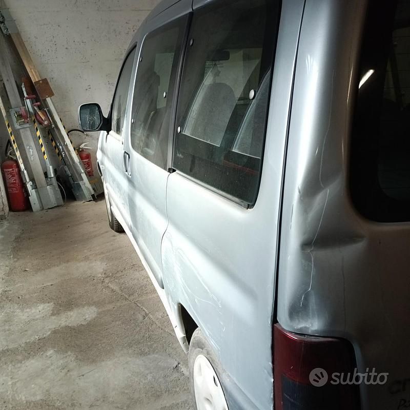 Usata Citroën Berlingo 75 CV (55 kW) 2002 Grigio Monovolume